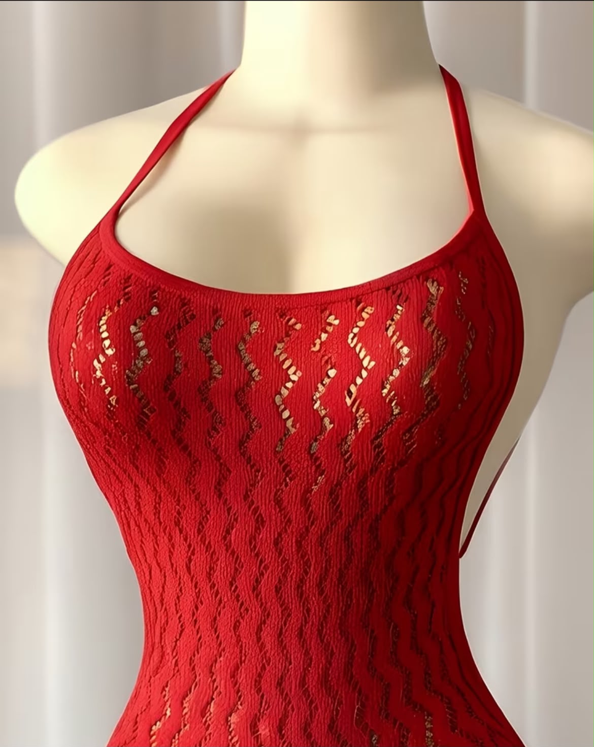 Body Rouge Rayé en Dentelle – Tenue Sexy